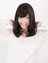 Wigs2you 全假髮 日本正品 可齊可斜劉海 高溫絲 中長款卷髮 氣質 時尚假髮W-571